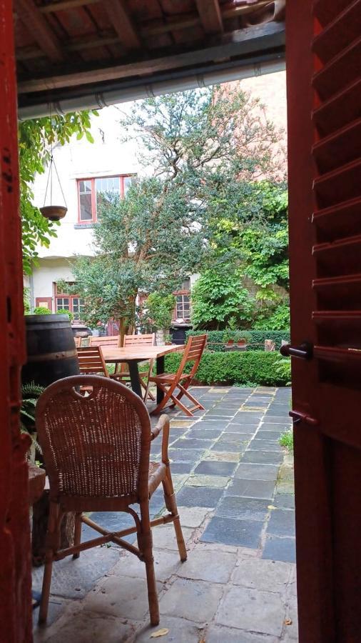 De Zomere Bed & Breakfast *