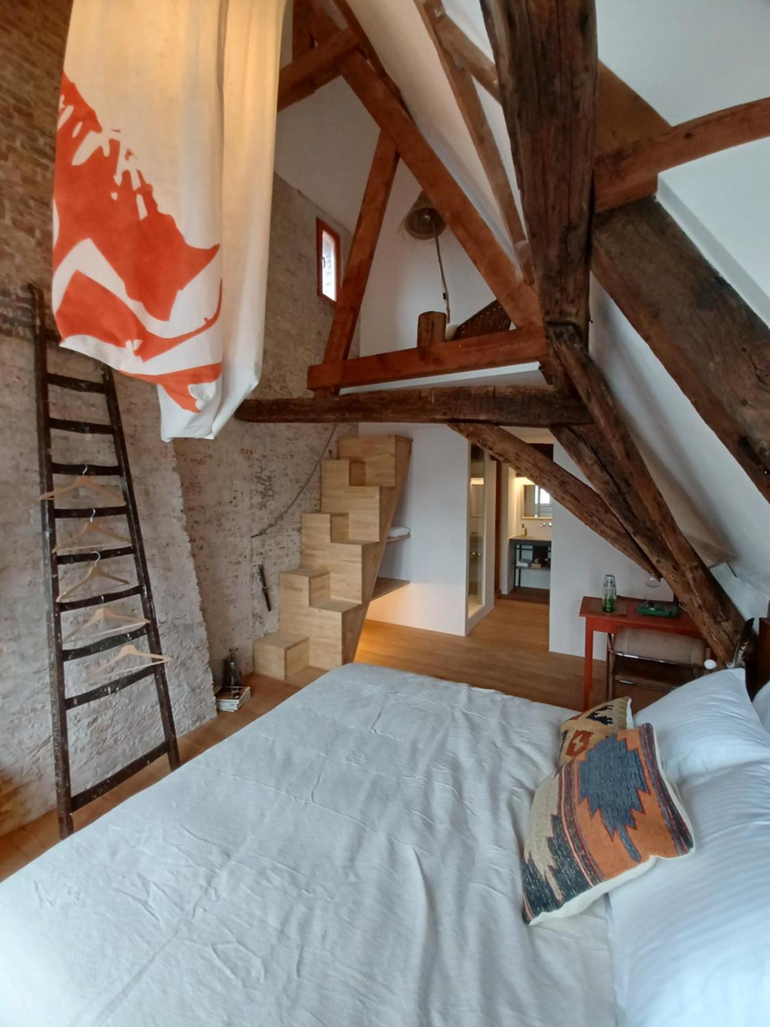 Bed & Breakfast De Zomere